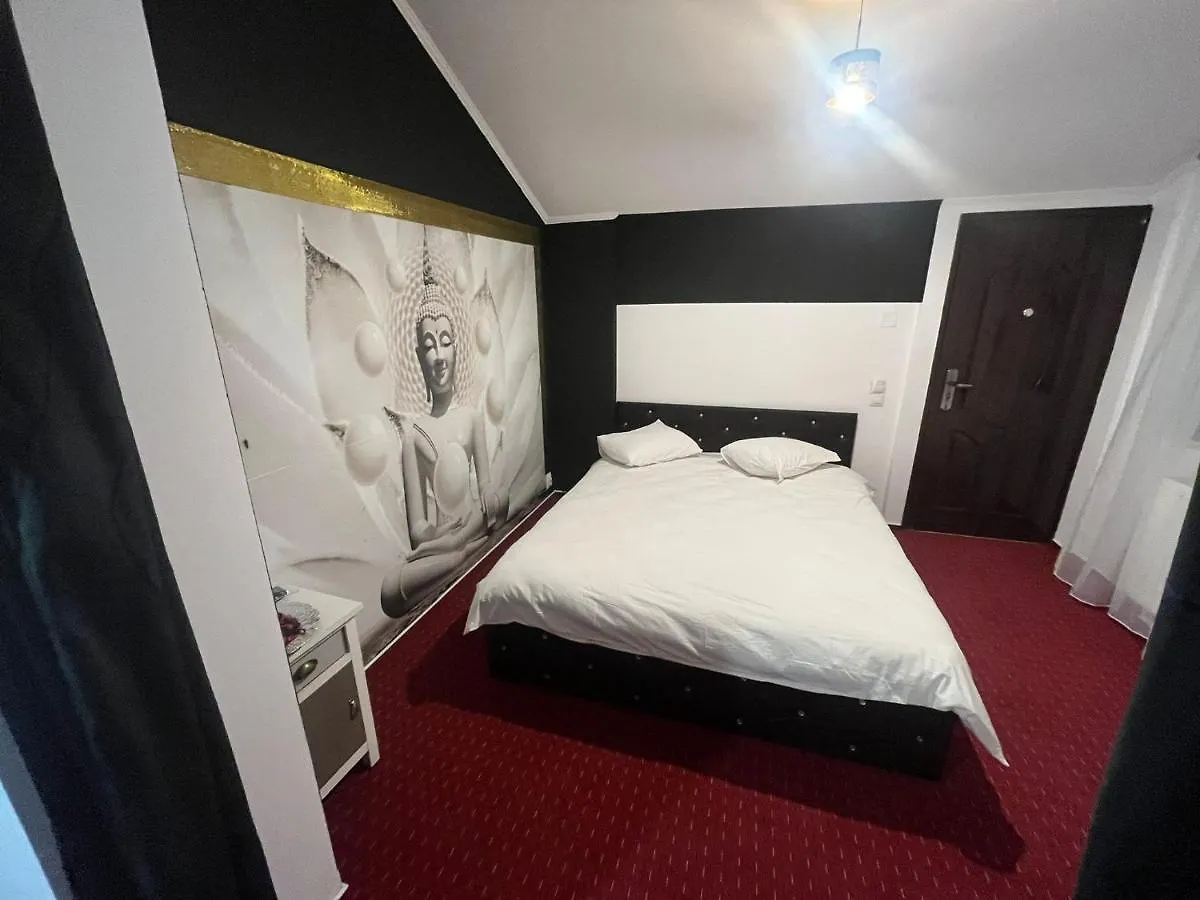 Karma Caffe&Rooms Bucharest 0*,